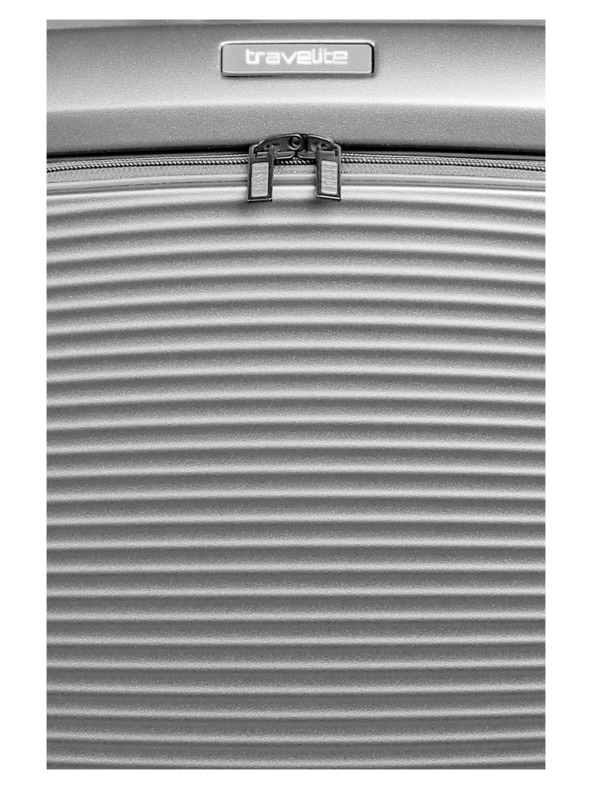 Travelite Potovalni kovček Travelite Millennium S Front pocket Silver