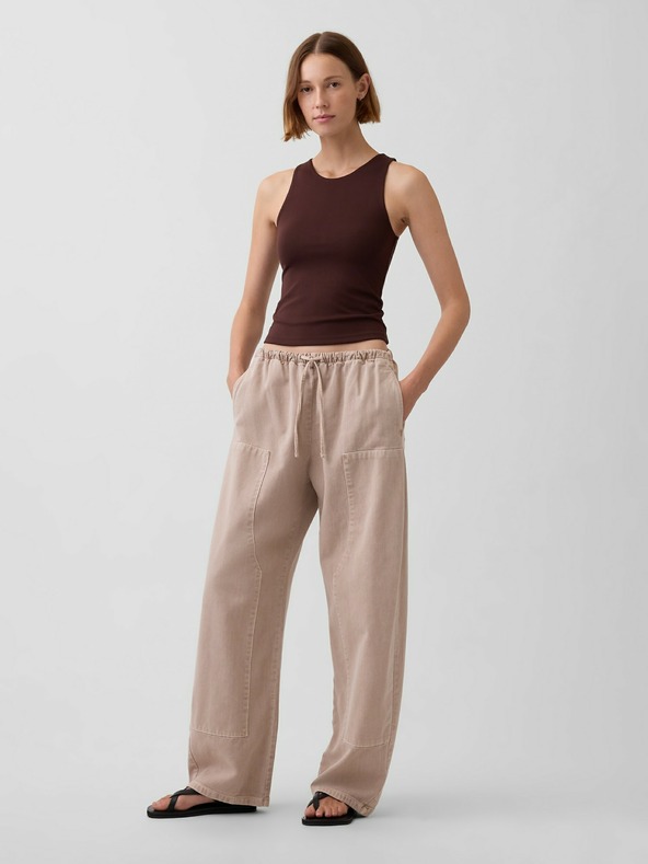 GAP Raztegljiv crop top GAP