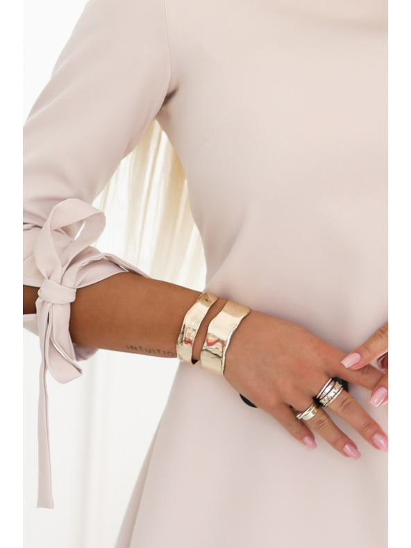 numoco ALICE Trapezna mini obleka s pentljo in vezljivimi rokavi - bež