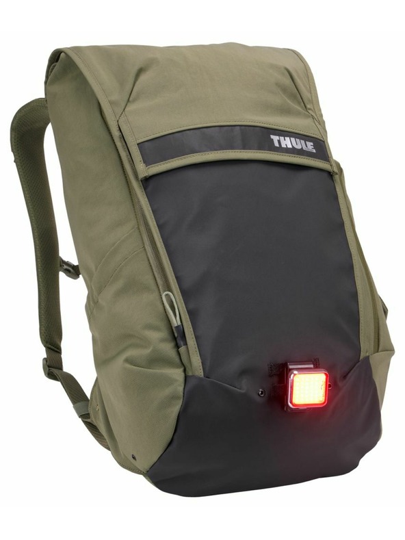 Thule Thule Paramount Commuter nahrbtnik 20 l TPBBP320 - Soft Green