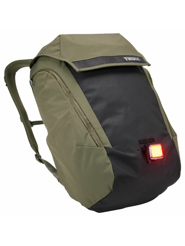 Thule Thule Paramount Commuter nahrbtnik 28 l TPBBP328 - Soft Green