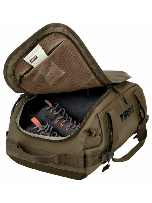 Thule Thule Chasm S športna torba 30 L TDSD301 - Deep Khaki