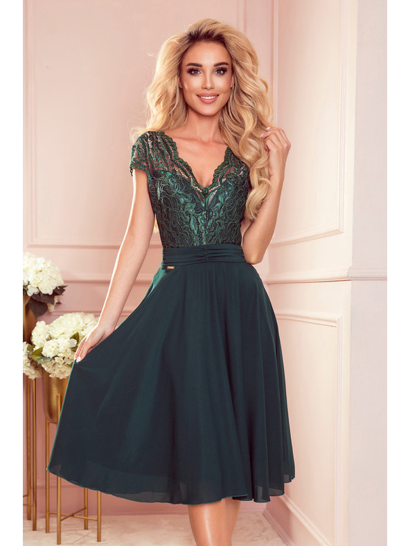 numoco Šifonska obleka s čipkastim izrezom - zelena Numoco LINDA