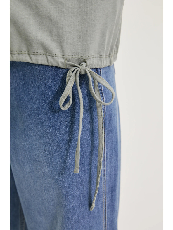 Moodo Bombažna bluza s perlami olivna Moodo