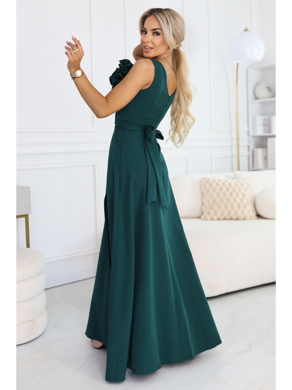 numoco Romantična maxi obleka s cvetlico na ramenu in razporkom - steklenica zelena