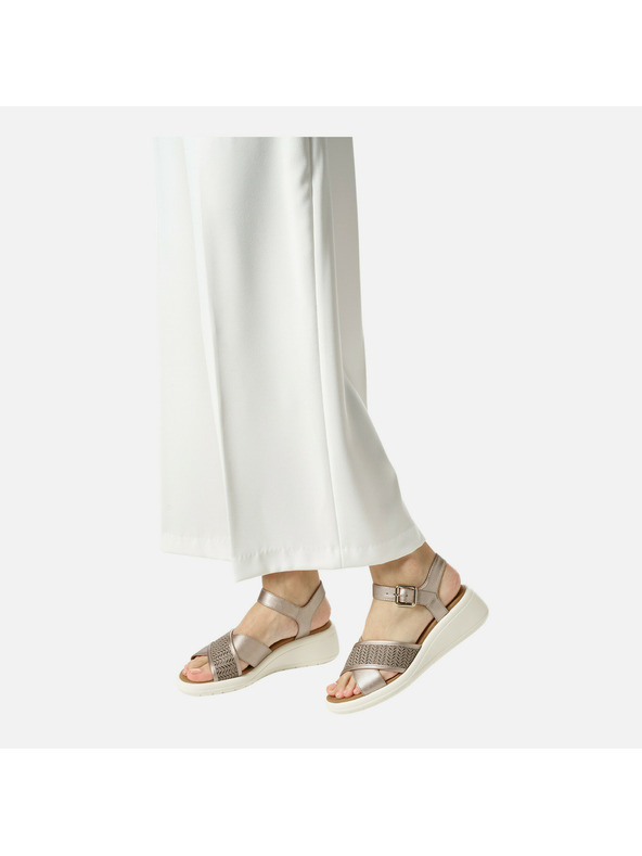 Geox Srebrne ženske sandale Geox Meliconia