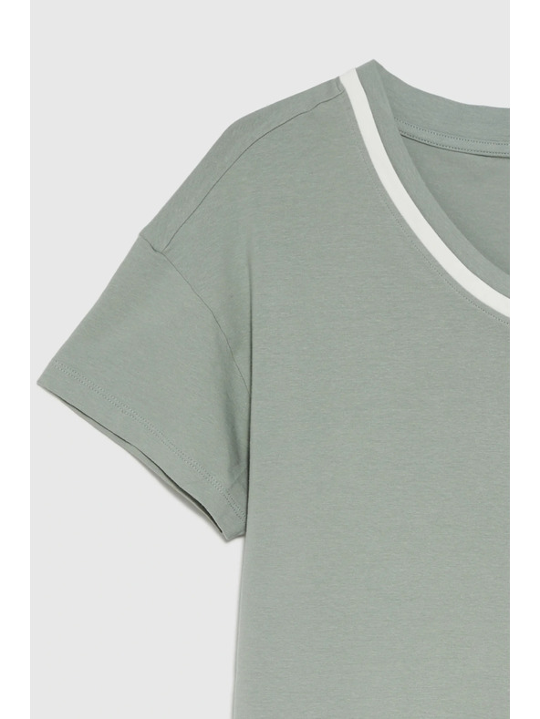 Moodo Olivna bluza z V izrezom Moodo