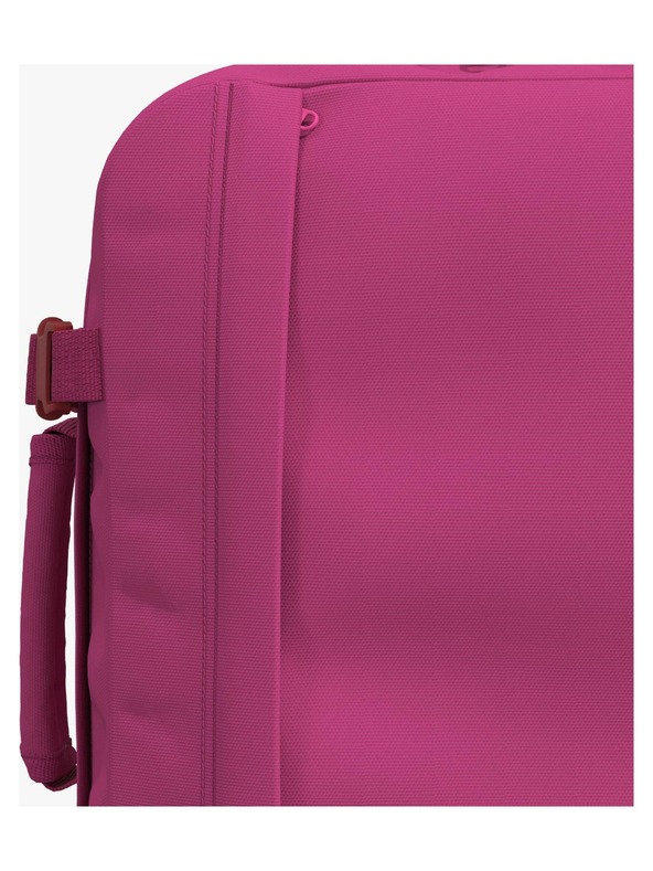 CabinZero Nahrbtnik CabinZero Classic 28L Lovestruck Pink