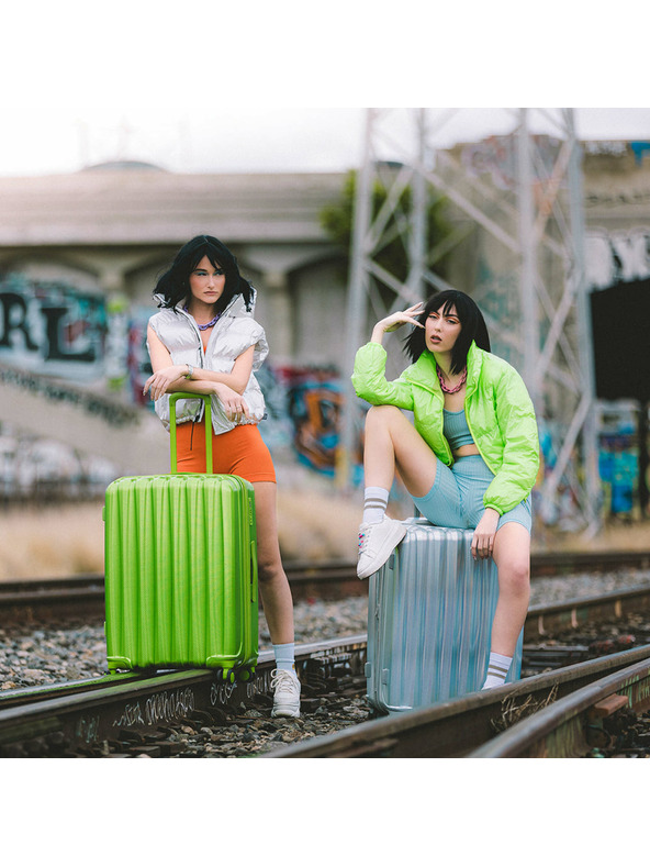 Heys Svetlo zelen potovalni kovček Heys Astro M Green