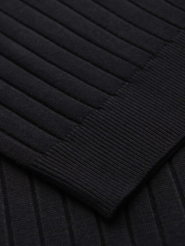 Ombre Clothing Moška polo majica SLIM FIT iz viskoznega blaga z navpičnimi črtami - črna V1 OM-POSS-0169 Ombre Clothing