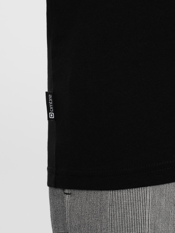Ombre Clothing Moško majico z V izrezom in elastanom - črna V3 S2040 Ombre Clothing