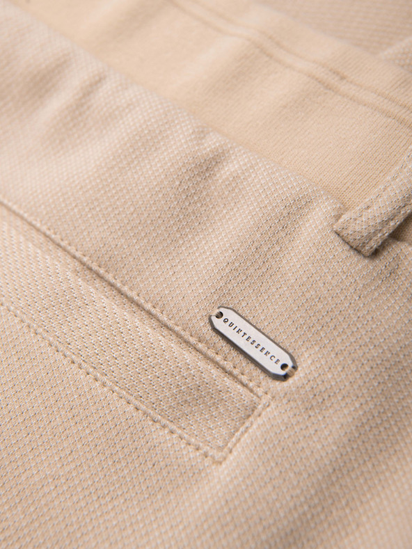 Ombre Clothing Moške sproščene hlače CARROT FIT iz žakardinega pletenine - bež V2 OM-PACP-0292 Ombre Clothing