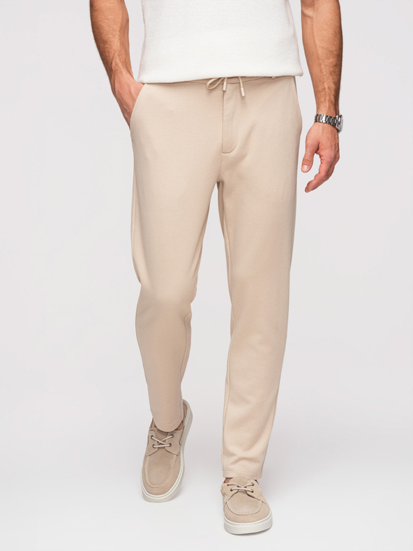 Ombre Clothing Moške sproščene hlače CARROT FIT iz žakardinega pletenine - bež V2 OM-PACP-0292 Ombre Clothing