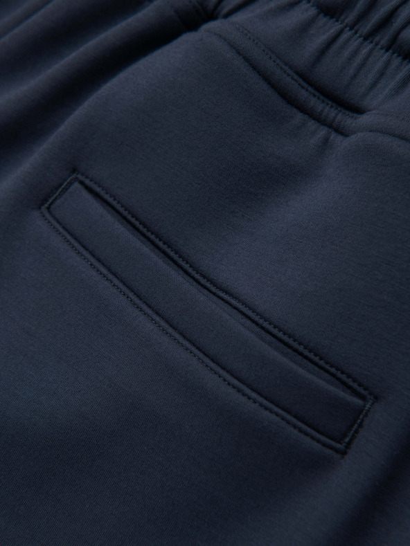 Ombre Clothing Moške trenirke z ravnimi nogavicami iz gladke pletenine - temno modre V4 OM-PSBC-0221 Ombre Clothing