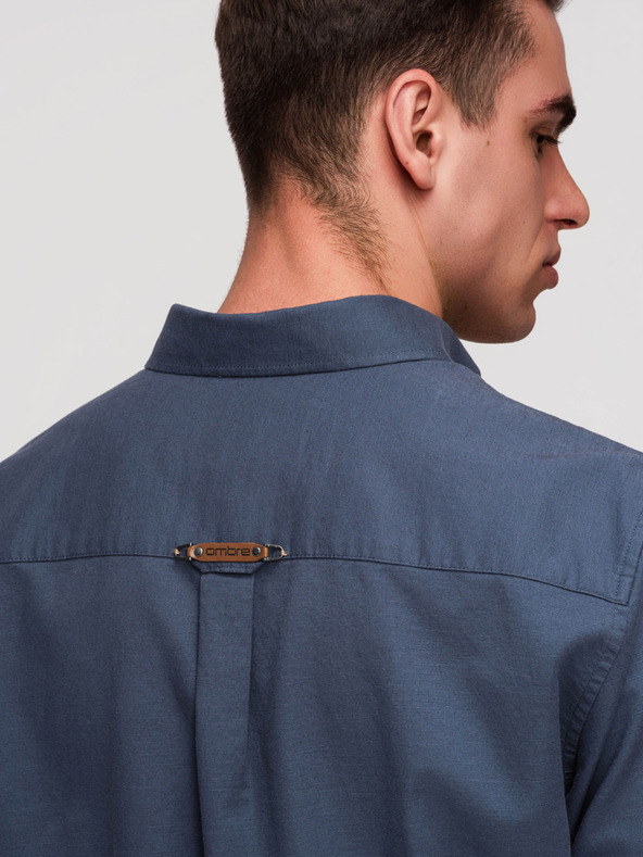 Ombre Clothing Moška lnena srajca s klasičnim ovratnikom in žepi REGULAR FIT - modra V4 OM-SHCS-0134 Ombre Clothing