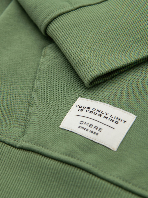 Ombre Clothing Moška bombažna majica BASIC na zadrgo s kapuco - zelena V3 OM-SSBZ-0272 Ombre Clothing