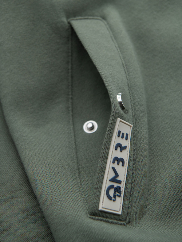 Ombre Clothing Moška majica z visokim ovratnikom in obrobom - olivna V2 B1718 Ombre Clothing