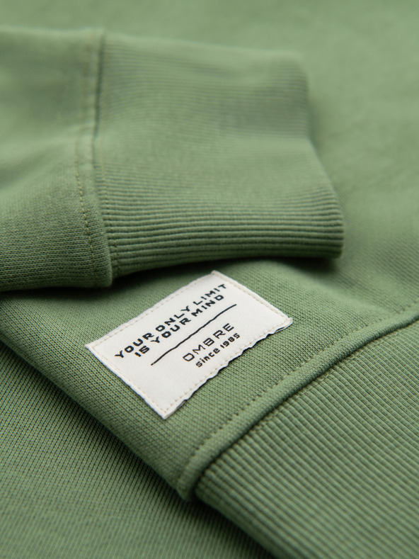 Ombre Clothing Moška majica BASIC s kroglastim izrezom - zelena Ombre Clothing