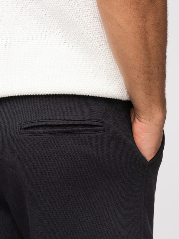 Ombre Clothing Moške strukturirane kratke hlače REGULAR FIT - črne V2 OM-SRSK-0124 Ombre Clothing