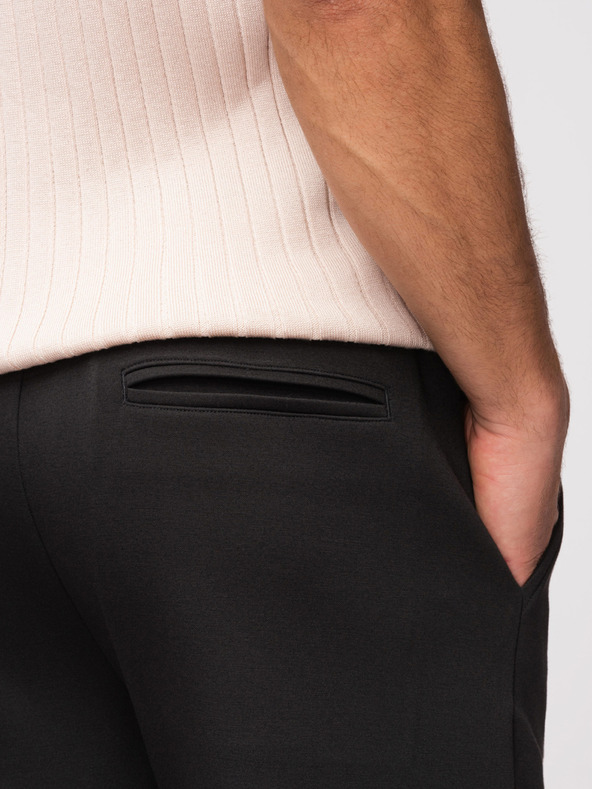 Ombre Clothing Moške kratke hlače REGULAR FIT iz gladke pletenine - črne V1 OM-SRBC-0153 Ombre Clothing