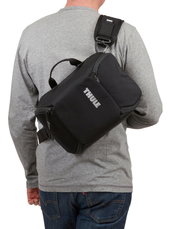 Thule Thule Covert™ foto nahrbtnik 24 L TCDK224 - črn