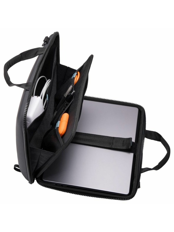 Thule Thule Gauntlet 5.0 torba za 14" MacBook Pro TGAE2558 - črna