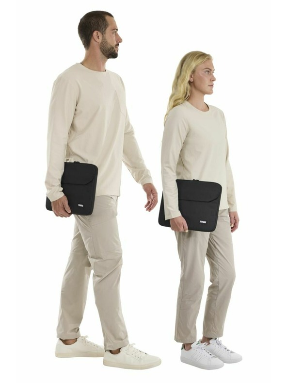 Thule Thule Lithos torbica za MacBook Air 15" TLS115 - črna