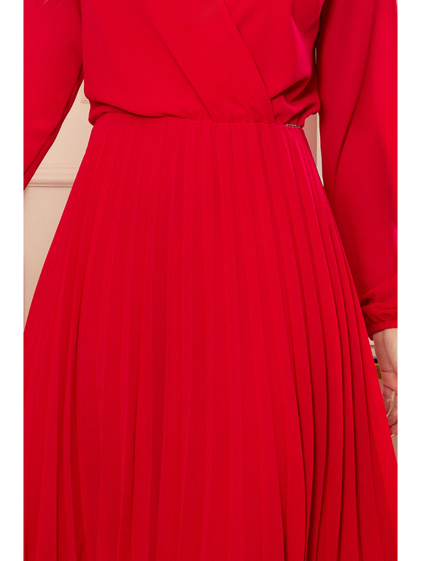 numoco ISABELLE Plisirana obleka z izrezom in dolgimi rokavi - Rdeča