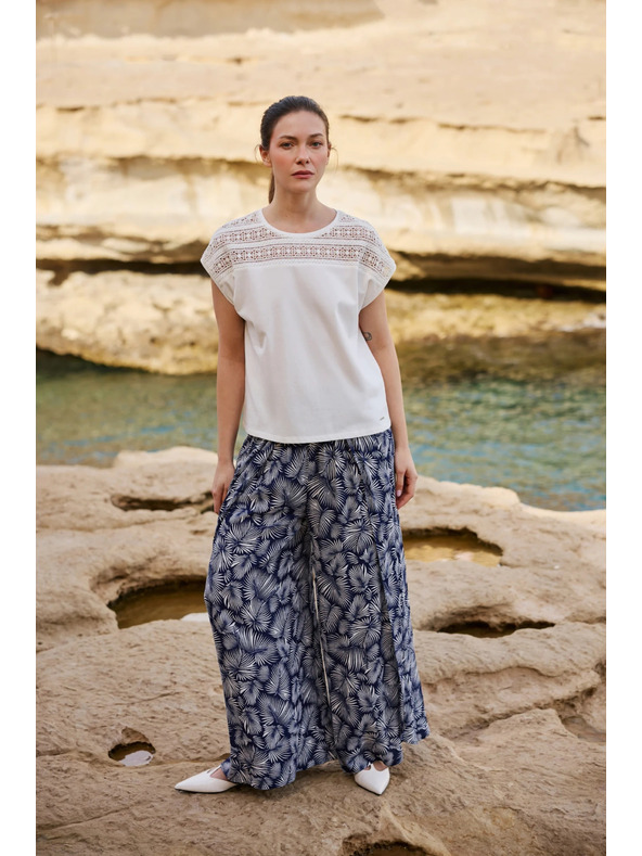 Moodo Bluza iz bombaža s čipko bela Moodo