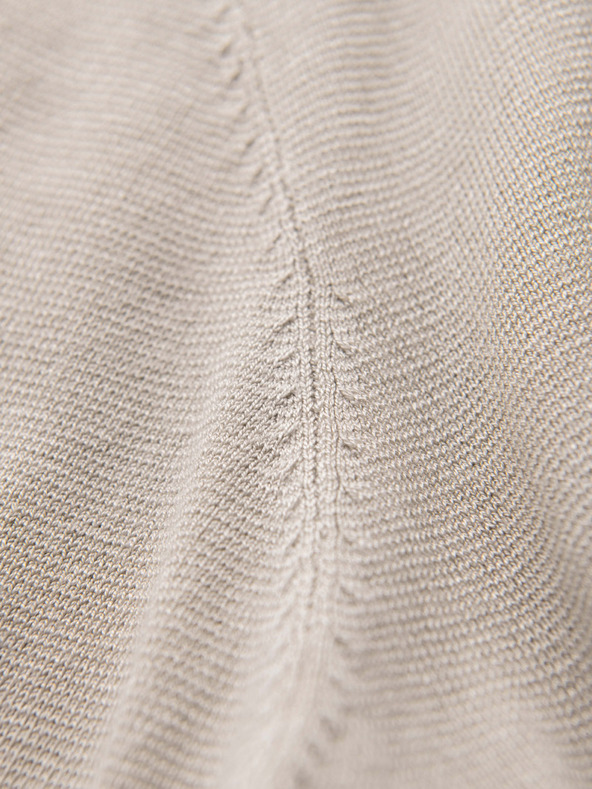 Ombre Clothing Moški pulover s kroglastim izrezom iz elastičnega pletiva s klasičnim pletenjem - bež V3 OM-SWSW-0183 Ombre Clothing