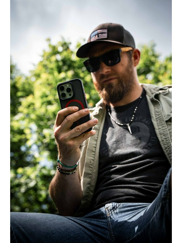 Tactical Tactical MagForce Hyperstealth 2.0 Ovitek za Apple iPhone 16 Pro Max Black/Red