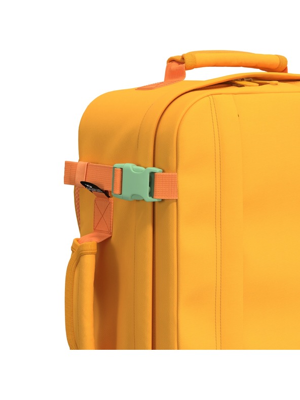 CabinZero Nahrbtnik CabinZero Classic 36L Honeycomb