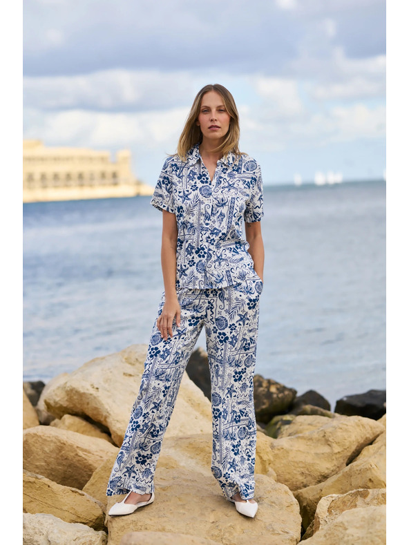 Moodo Vzorčena srajca temno modra Moodo