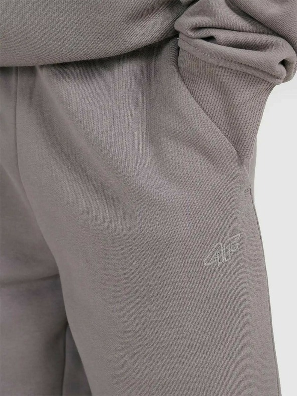 4F Fantovske trenirke 4F