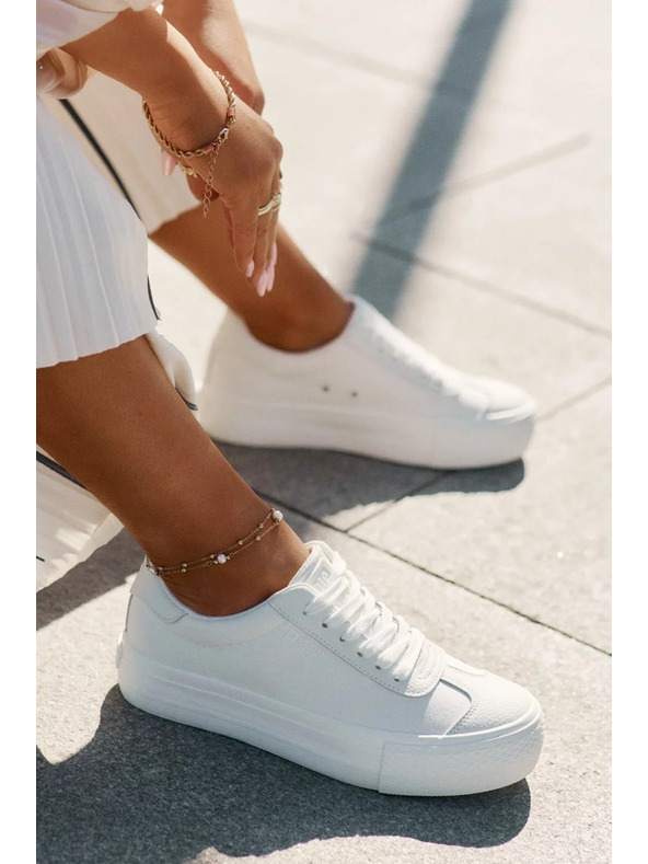 BIG STAR SHOES Ženske superge na platformi Big Star – bele