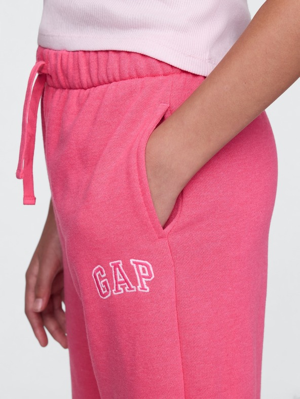 GAP Otroške trenirke z logotipom GAP