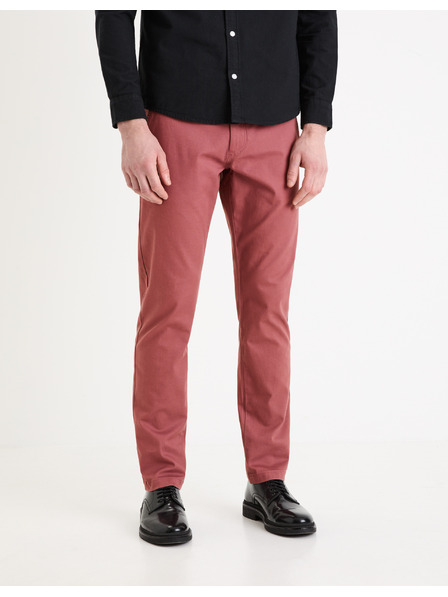 Celio Moške hlače chino v bordo barvi Celio Tocharles