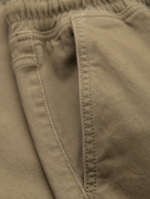 Ombre Clothing Moške hlače JOGGERY s tovornimi žepi na zadrgo - khaki V1 OM-PAJO-0290 Ombre Clothing