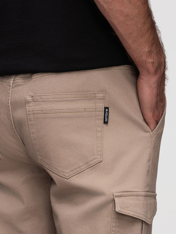 Ombre Clothing Moške hlače JOGGERY s tovornimi žepi na zadrgo - bež V2 OM-PAJO-0290 Ombre Clothing
