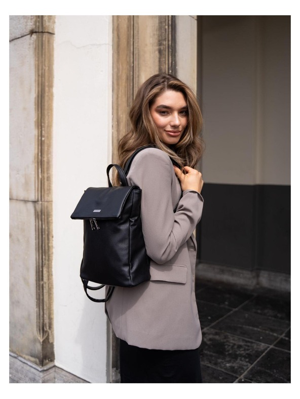 Charm London Nahrbtnik Charm London Bayswater 23090 Black