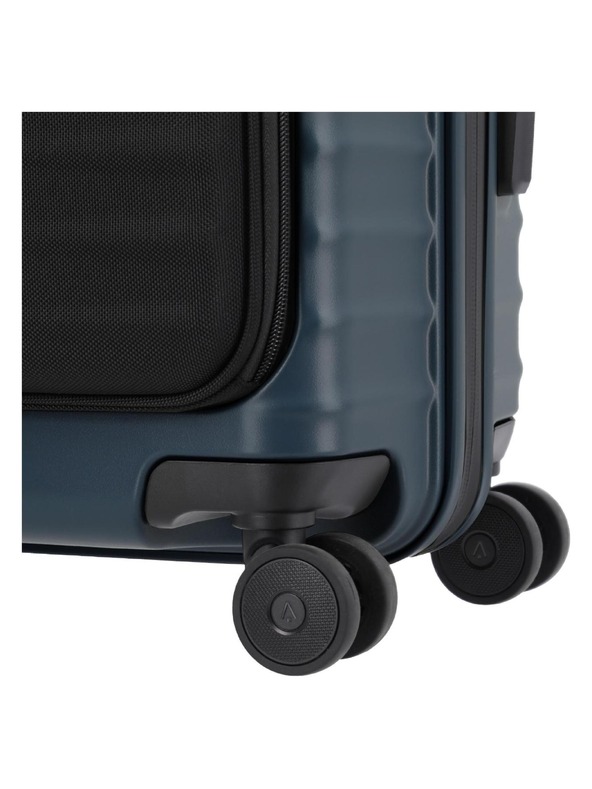 Titan Potovalni kovček Titan Upgrade S23 Front pocket Midnight blue