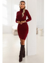 numoco basic Elegantna prilegajoča obleka s turtleneckom, ki lepo poudarja silhueto - vinska