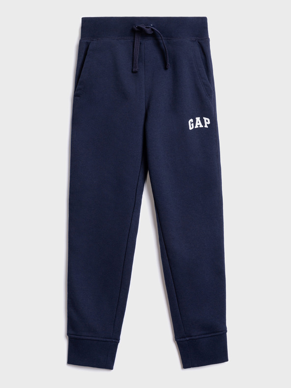 GAP Trenirka Gap logo GAP
