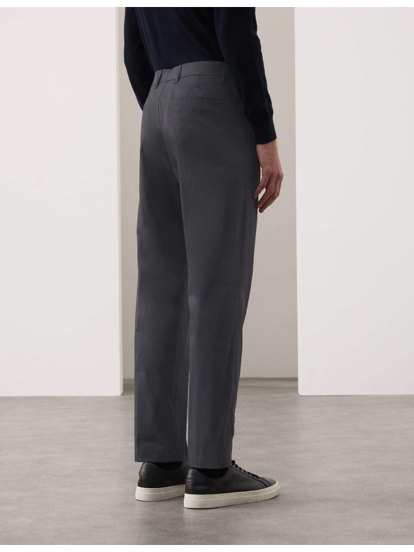 Marks & Spencer Super lahke chino hlače, normalen rez Marks & Spencer siva