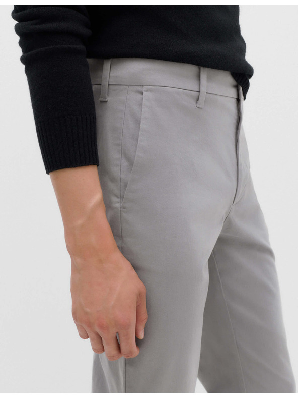 Marks & Spencer Raztegljive hlače chino regular fit Marks & Spencer sive barve