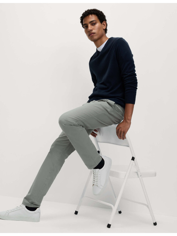 Marks & Spencer Hlače Marks & Spencer stretch chino slim fit sive barve