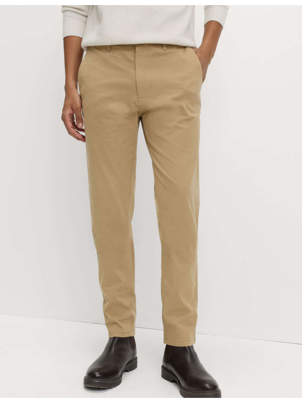 Marks & Spencer Raztegljive hlače chino tankega kroja Marks & Spencer bež