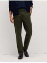 Marks & Spencer Raztegljive hlače chino običajnega kroja Marks & Spencer zelena