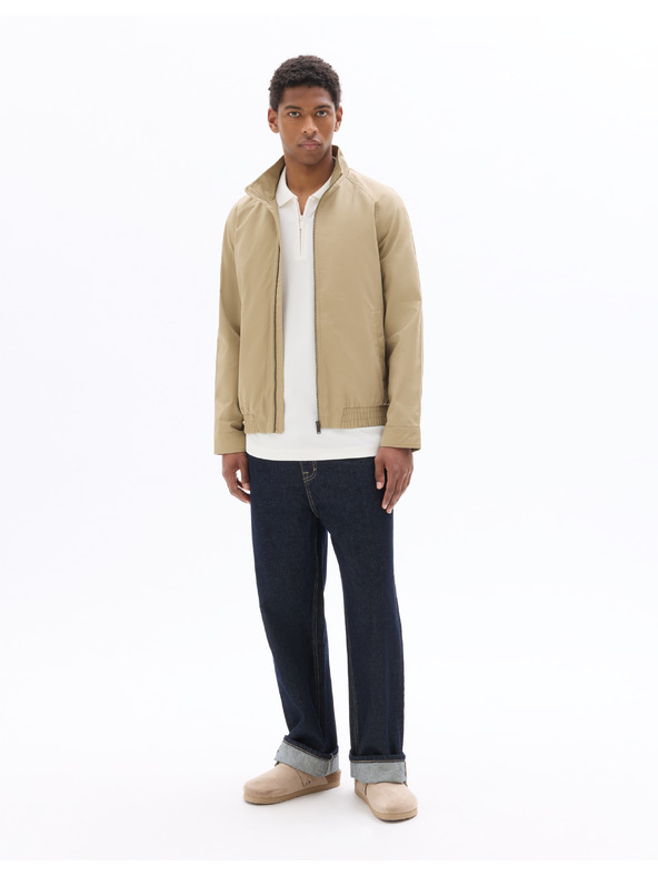 Celio Jakna Nucoton