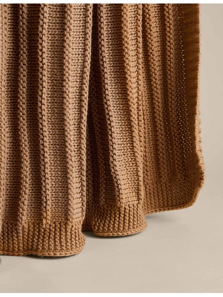 Marks & Spencer Rebrata pletena odeja Marks & Spencer rjava
